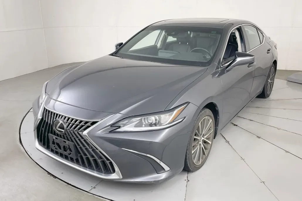 2022 Lexus ES 350 photo 1