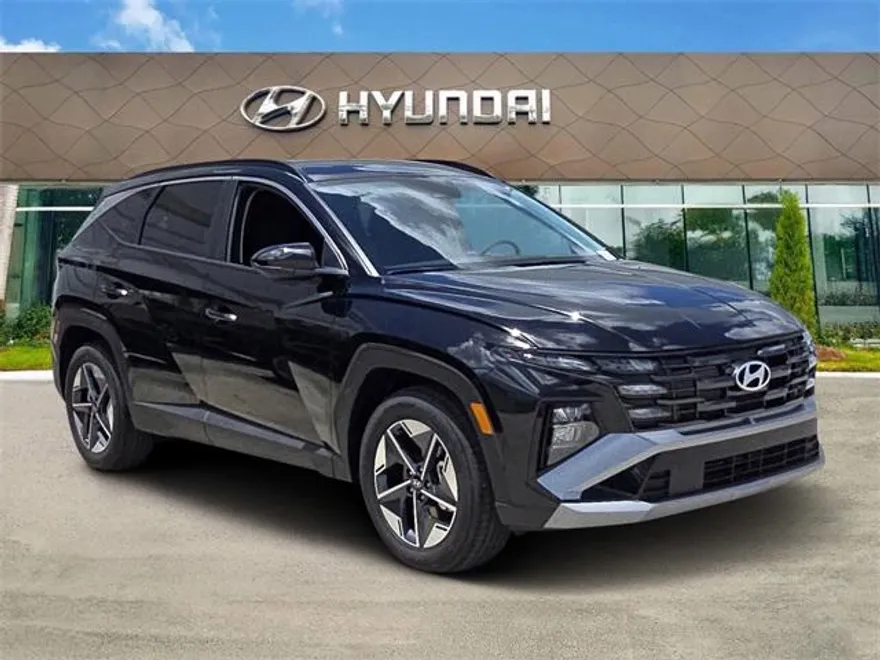 2025 Hyundai Tucson SEL photo 1