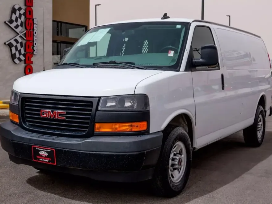 2021 Gmc Savana 2500 Cargo photo 1