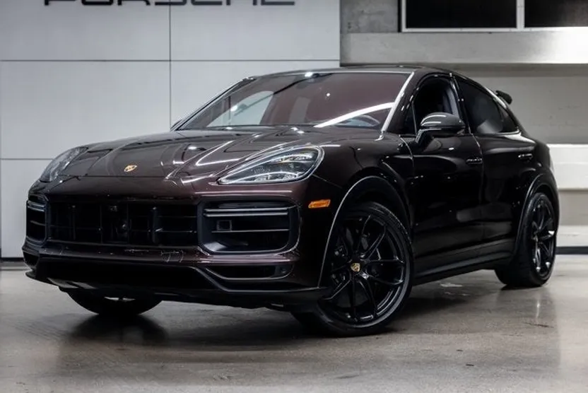 2022 Porsche Cayenne Coupe Turbo GT photo 1