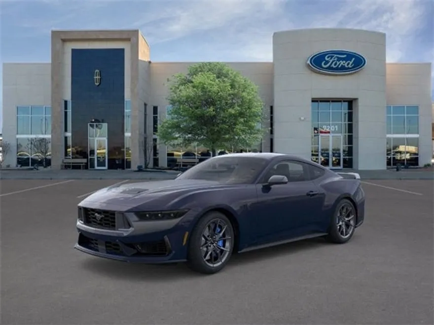2025 Ford Mustang Dark Horse photo 1