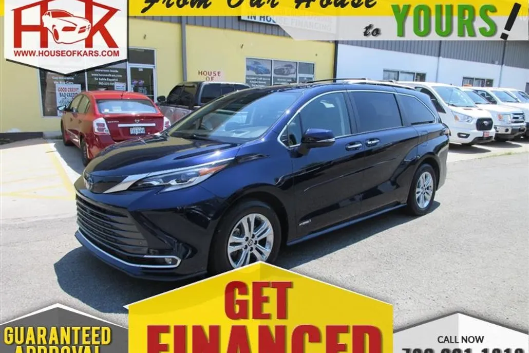 2021 Toyota Sienna Platinum photo 1