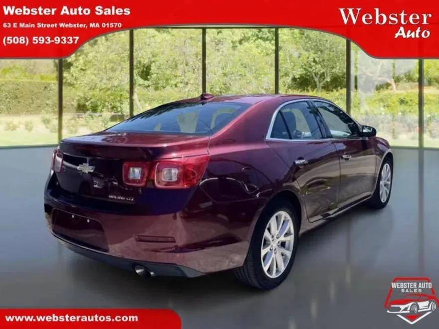 2015 Chevrolet Malibu LTZ photo 1
