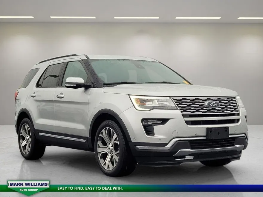 2019 Ford Explorer Platinum photo 1