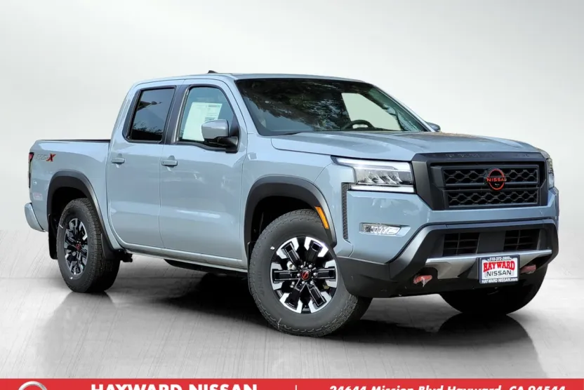 2024 Nissan Frontier PRO-X photo 1