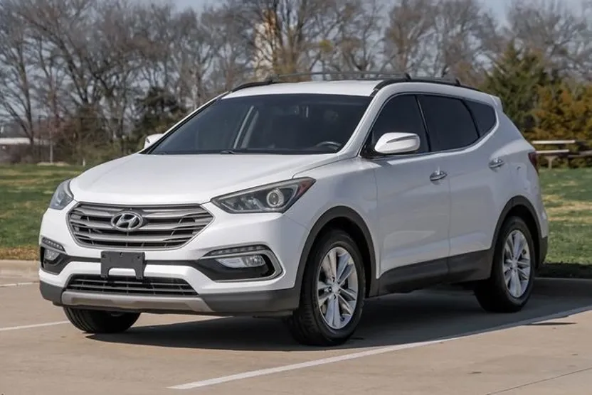 2017 Hyundai Santa Fe Sport 2.0T photo 1