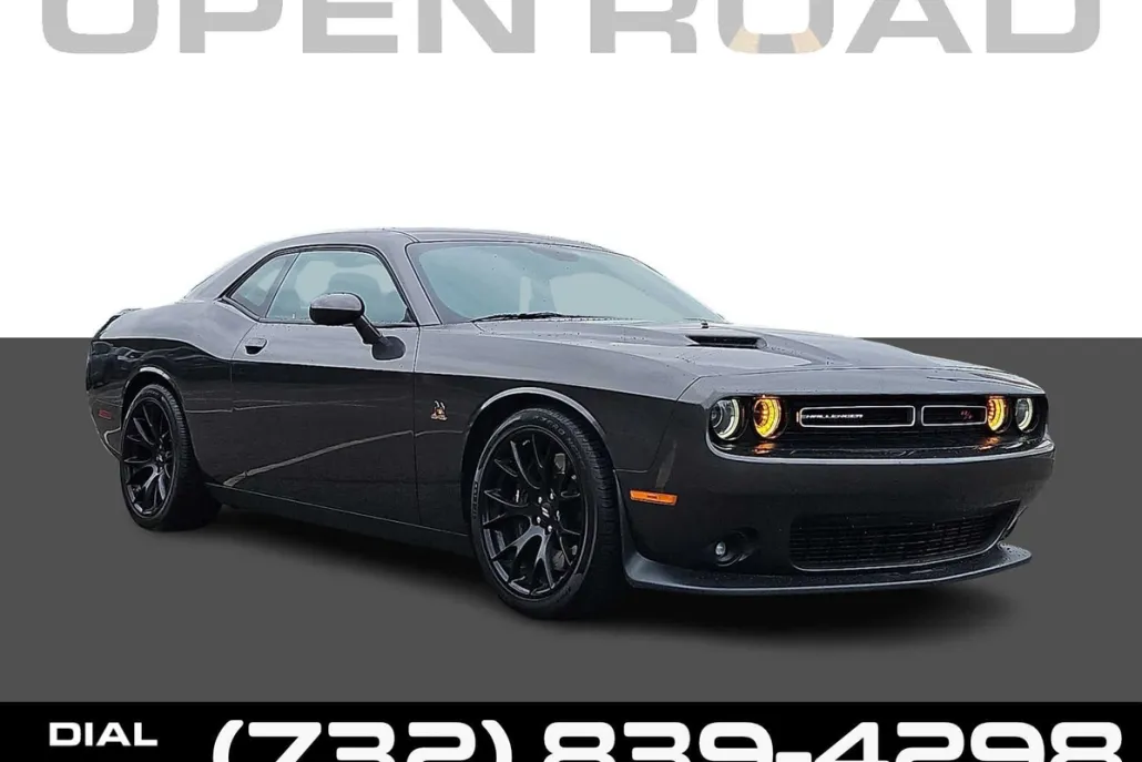 2018 Dodge Challenger R/T Scat Pack photo 1