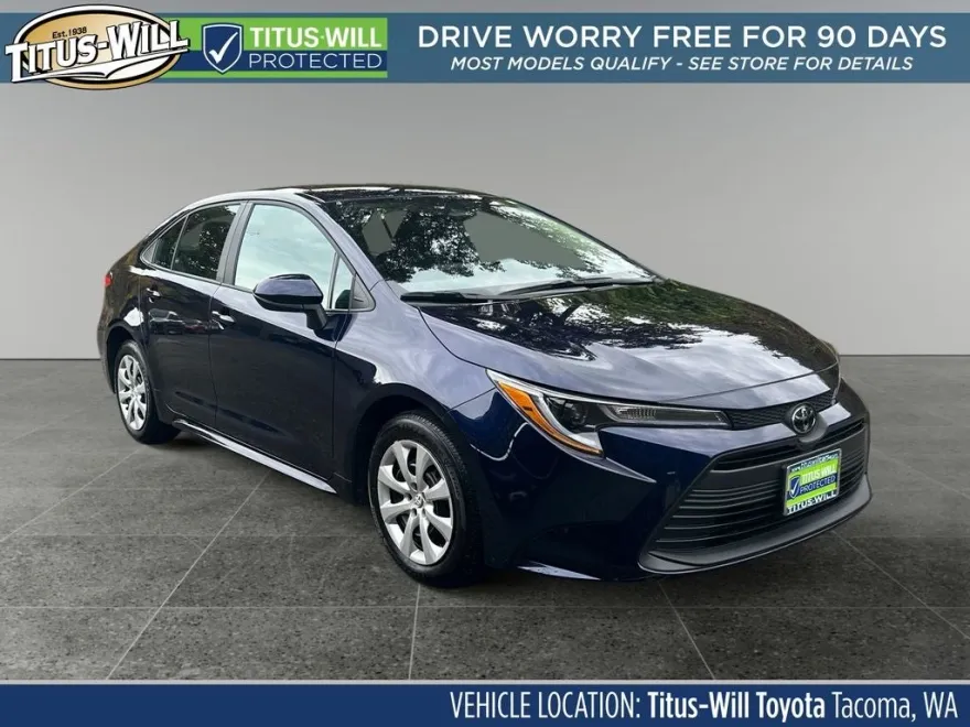 2025 Toyota Corolla LE photo 1