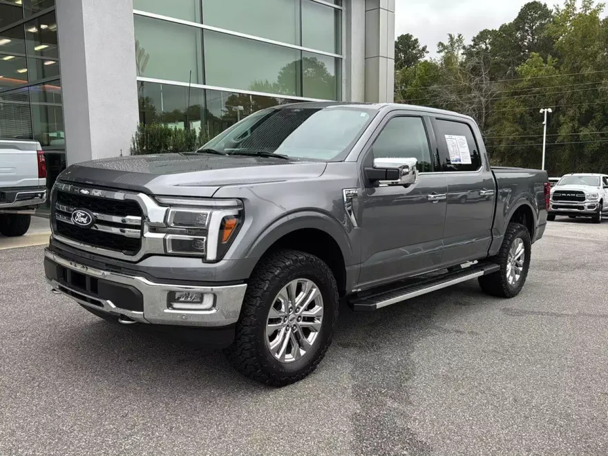2024 Ford F-150 Lariat photo 1