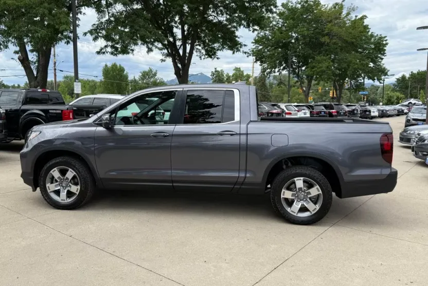 2025 Honda Ridgeline RTL photo 1