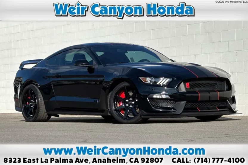 2016 Ford Mustang Shelby GT350 photo 1
