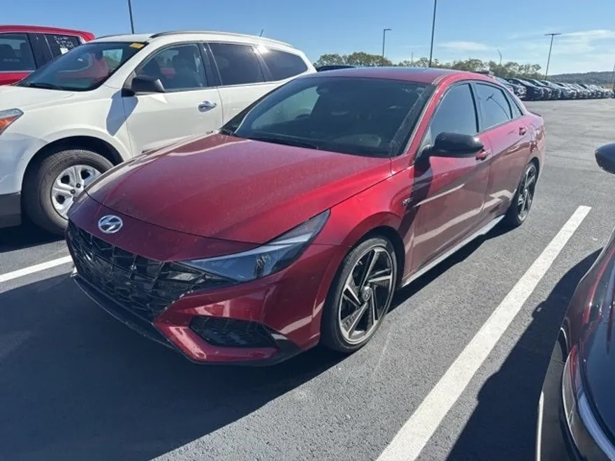 2023 Hyundai Elantra N Line photo 1