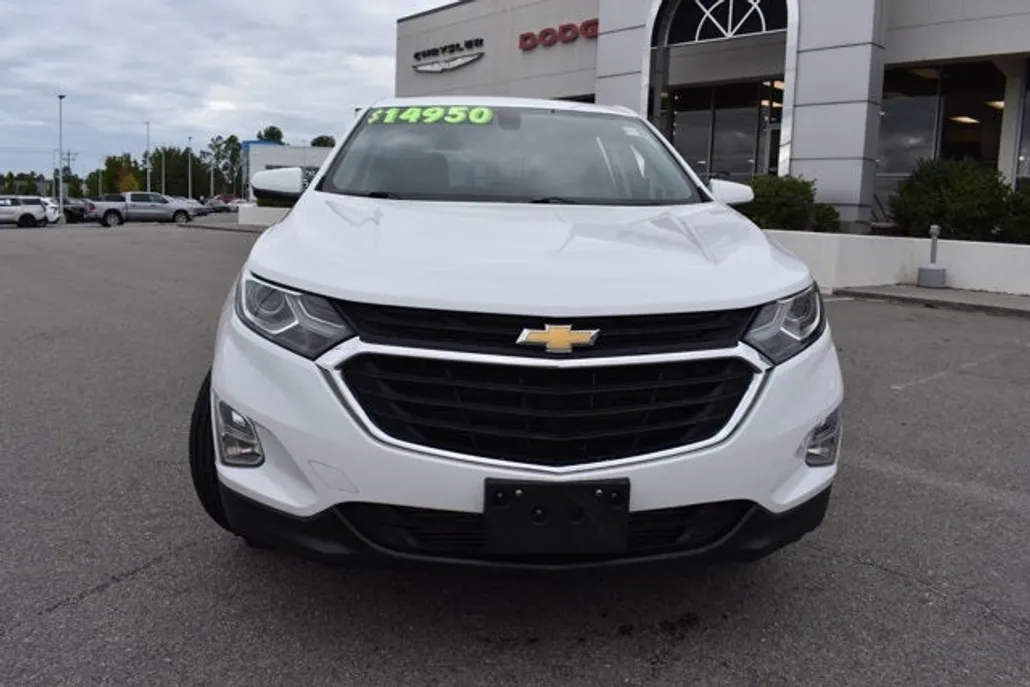 2019 Chevrolet Equinox LT photo 1