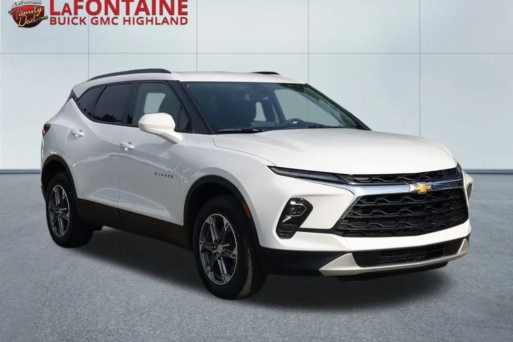 2024 Chevrolet Blazer 2LT photo 1