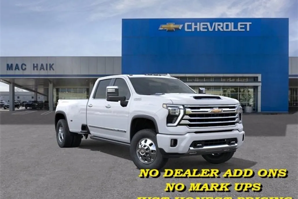 2026 Chevrolet Silverado 3500HD High Country photo 1