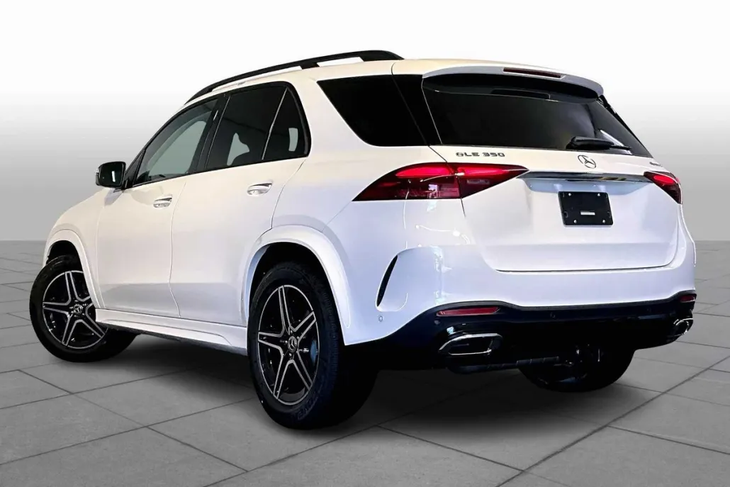 2026 Mercedes Benz GLE 350 4MATIC photo 1