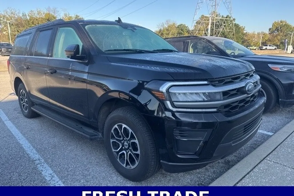 2024 Ford Expedition MAX XLT photo 1
