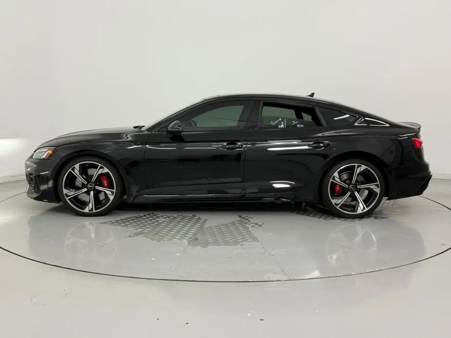 2022 Audi RS 5 photo 1