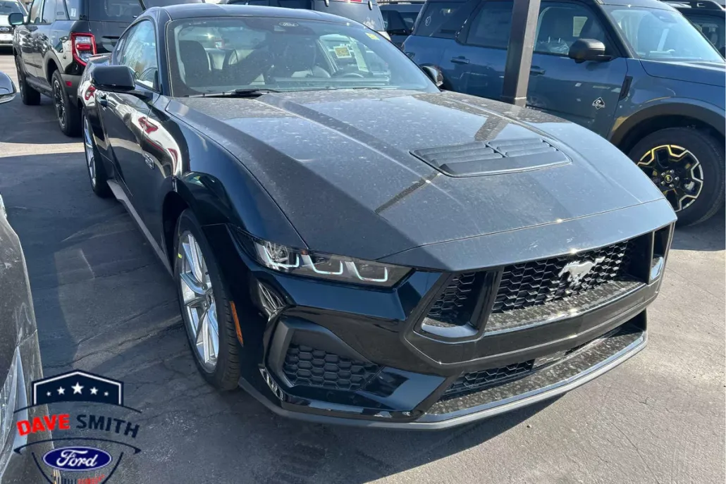 2025 Ford Mustang GT Premium photo 1