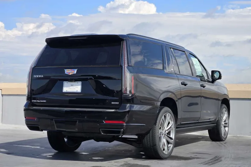 2026 Cadillac Escalade ESV Platinum Sport photo 1