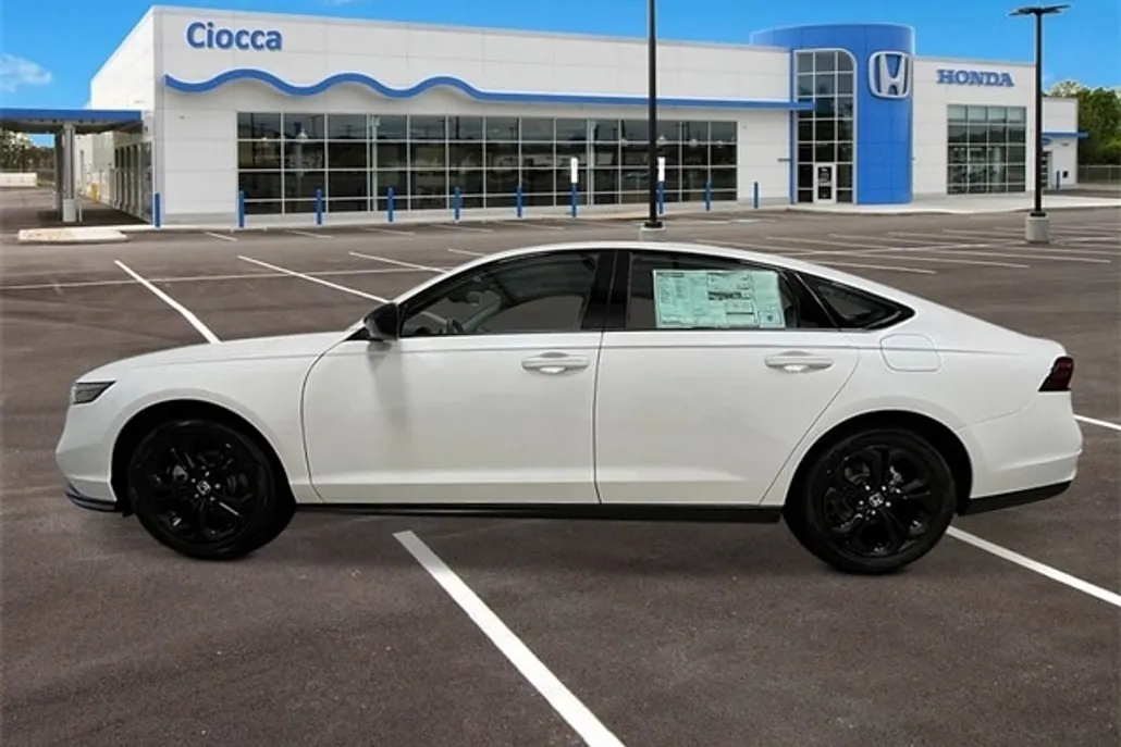 2025 Honda Accord SE photo 1