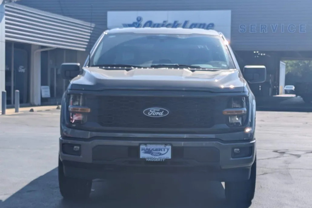 2025 Ford F-150 STX photo 1