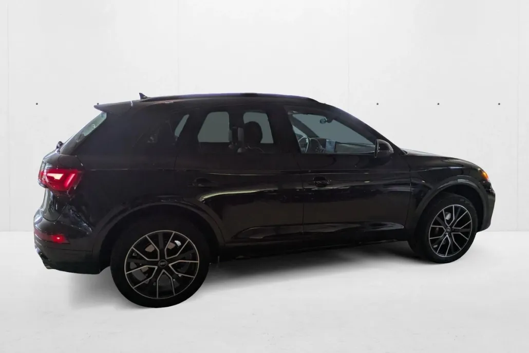 2024 Audi SQ5 Premium Plus photo 1