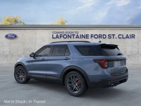 2025 Ford Explorer ST photo 4