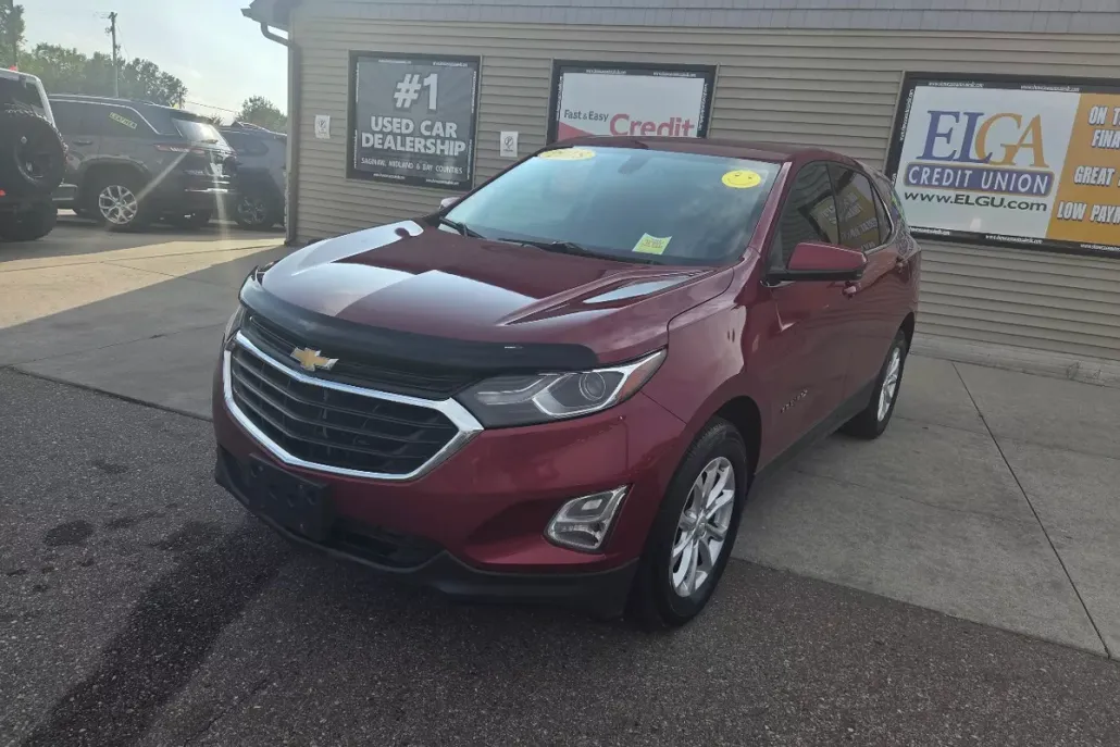 2018 Chevrolet Equinox LT photo 1