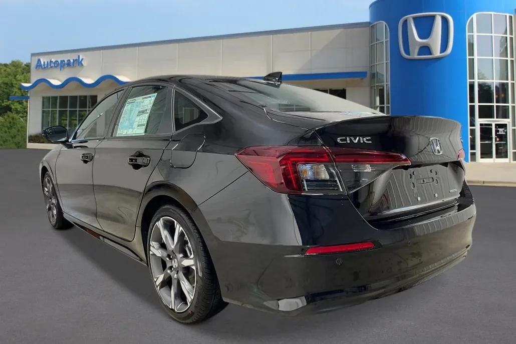 2026 Honda Civic Hybrid Sport Touring photo 1