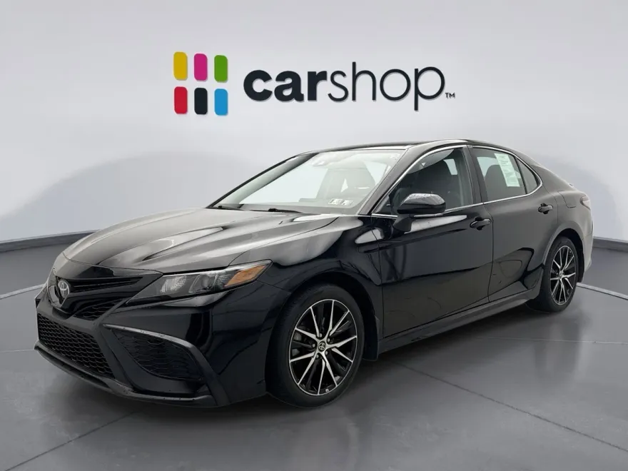 2023 Toyota Camry SE photo 1