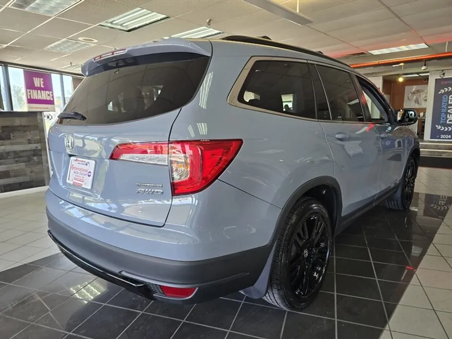 2022 Honda Pilot Special Edition photo 1
