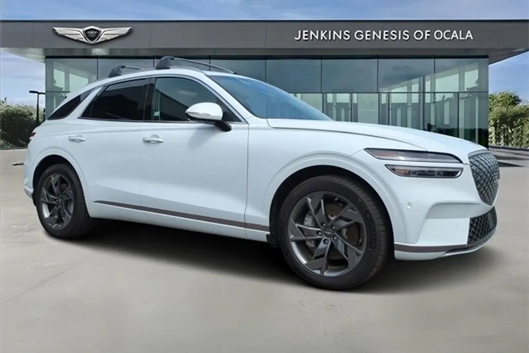 2024 Genesis Electrified GV70 Advanced photo 1