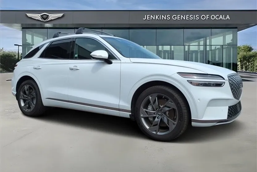 2024 Genesis Electrified GV70 Advanced photo 1