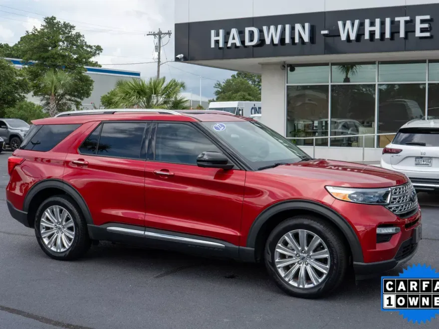 2022 Ford Explorer Limited photo 1