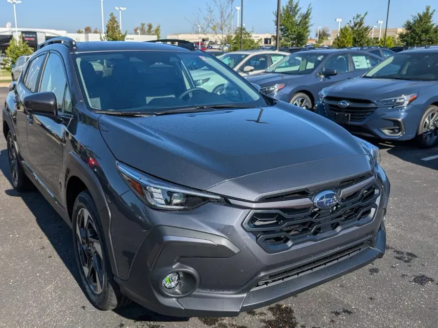 2025 Subaru Crosstrek Limited photo 1