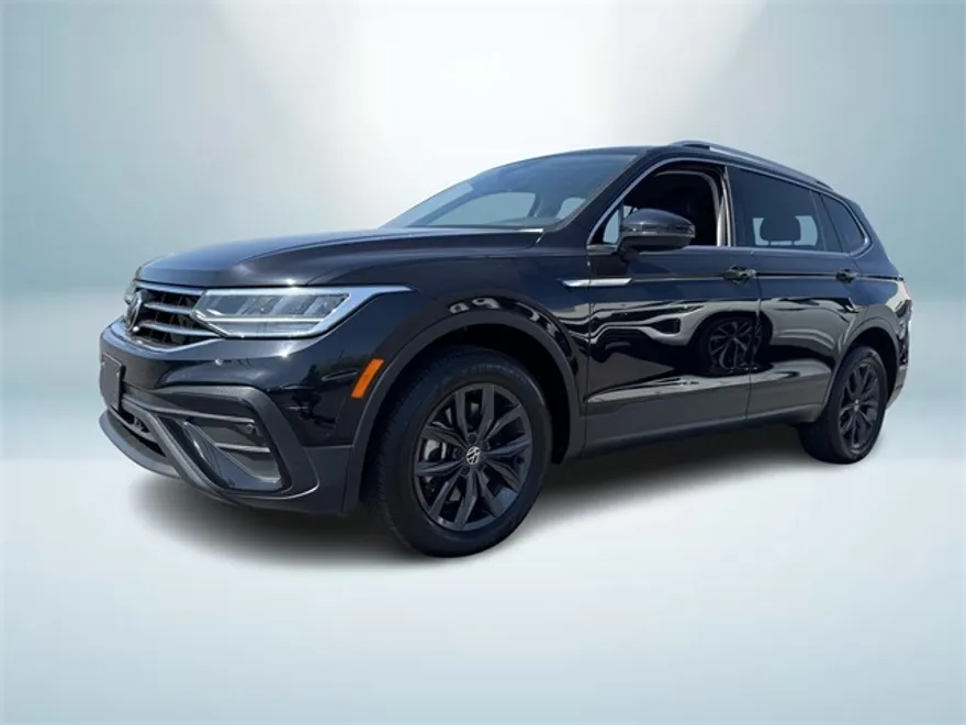 2024 Volkswagen Tiguan SE Sport photo 1