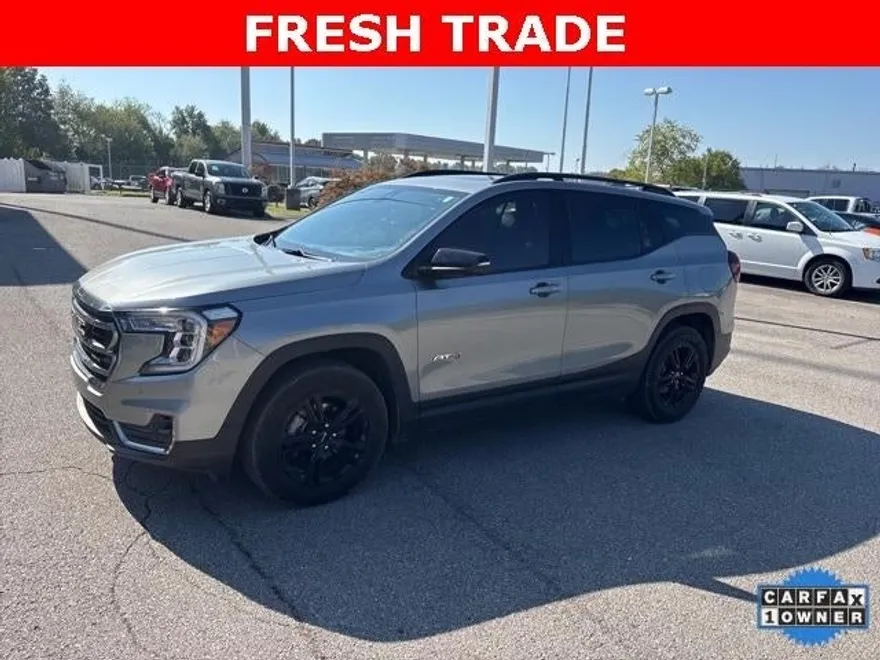 2023 Gmc Terrain AT4 photo 1