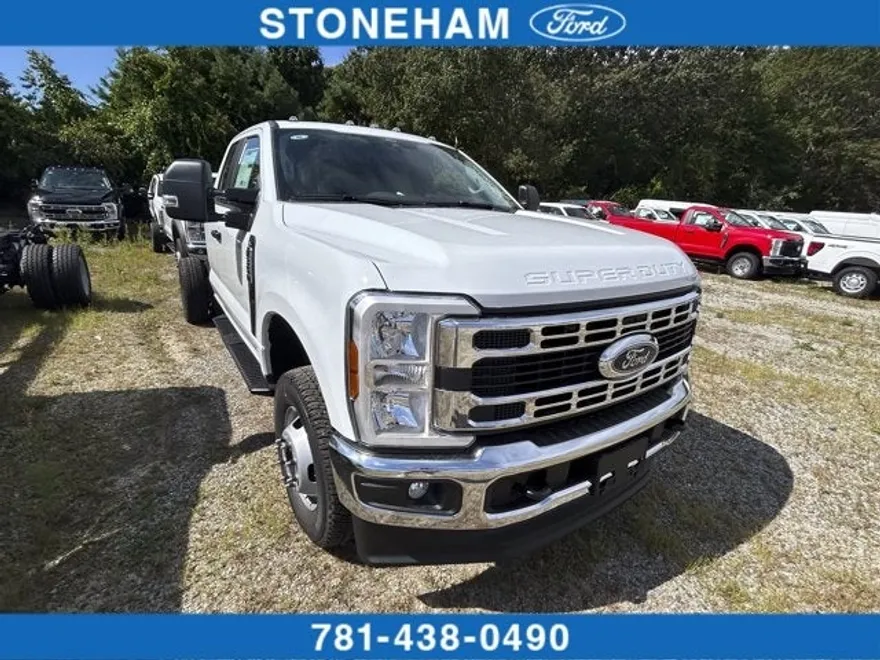 2026 Ford F-350 XL photo 1