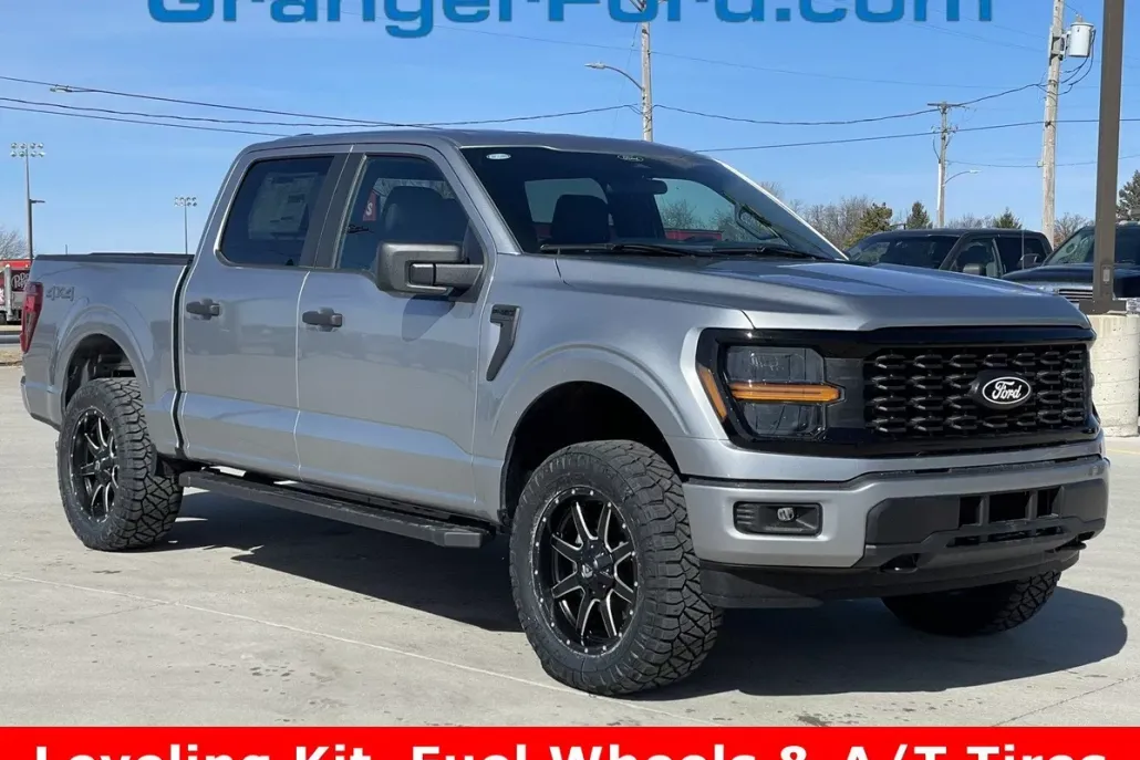 2025 Ford F-150 STX photo 1