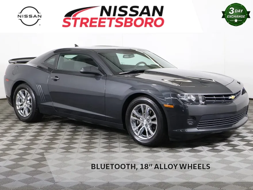 2015 Chevrolet Camaro photo 1