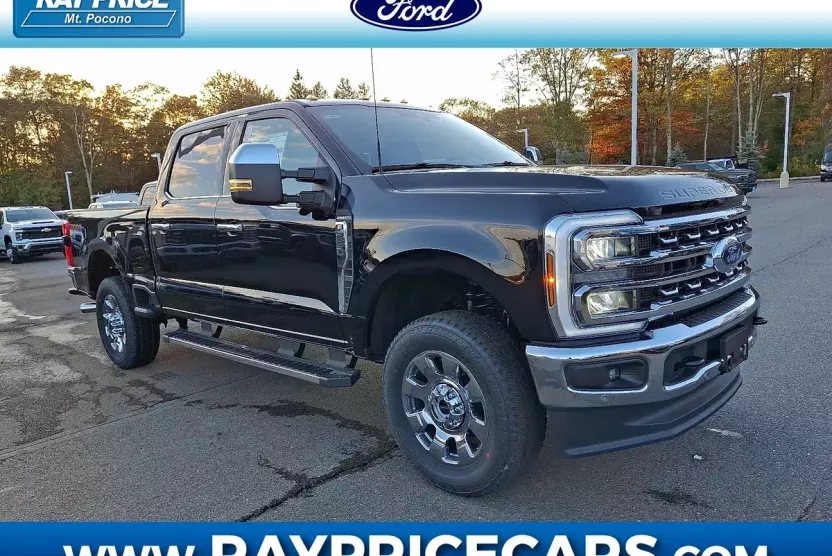 2026 Ford F-250 Lariat photo 1