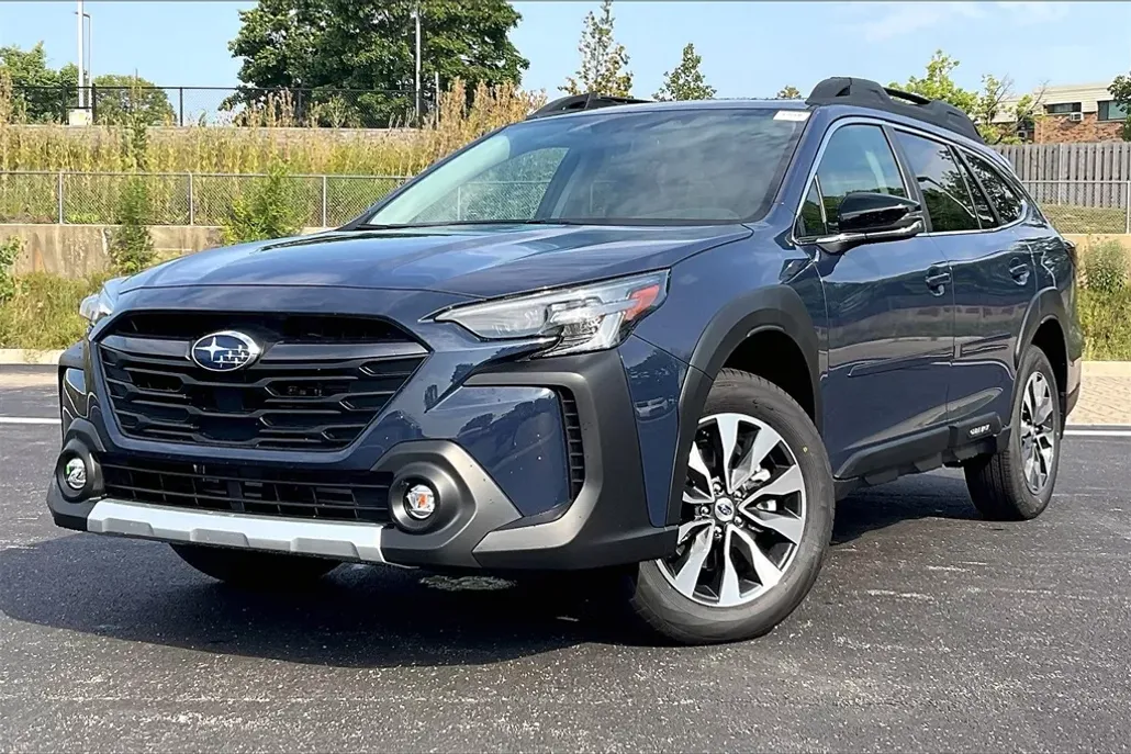 2025 Subaru Outback Limited XT photo 1