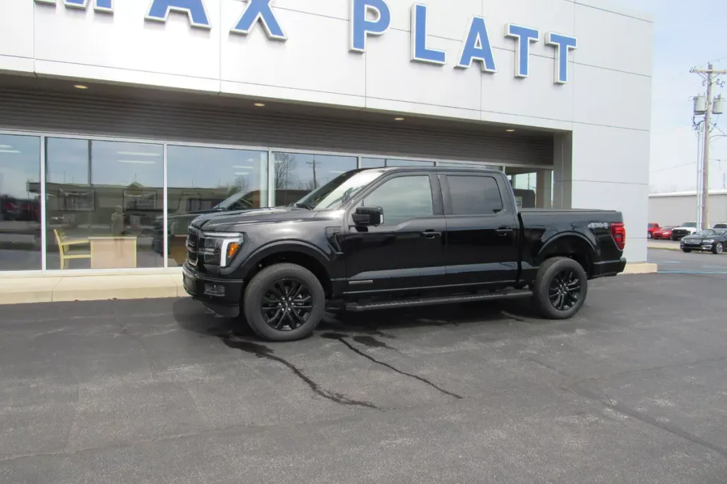 2025 Ford F-150 Lariat photo 1