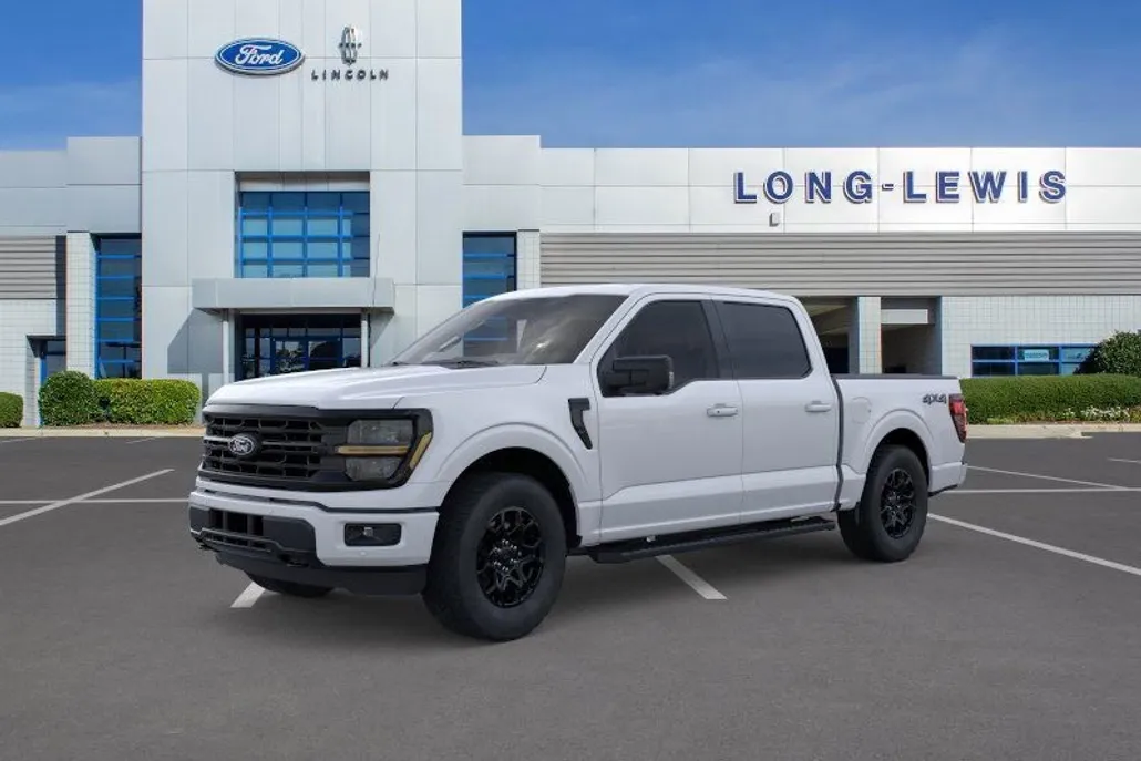 2025 Ford F-150 XLT photo 1