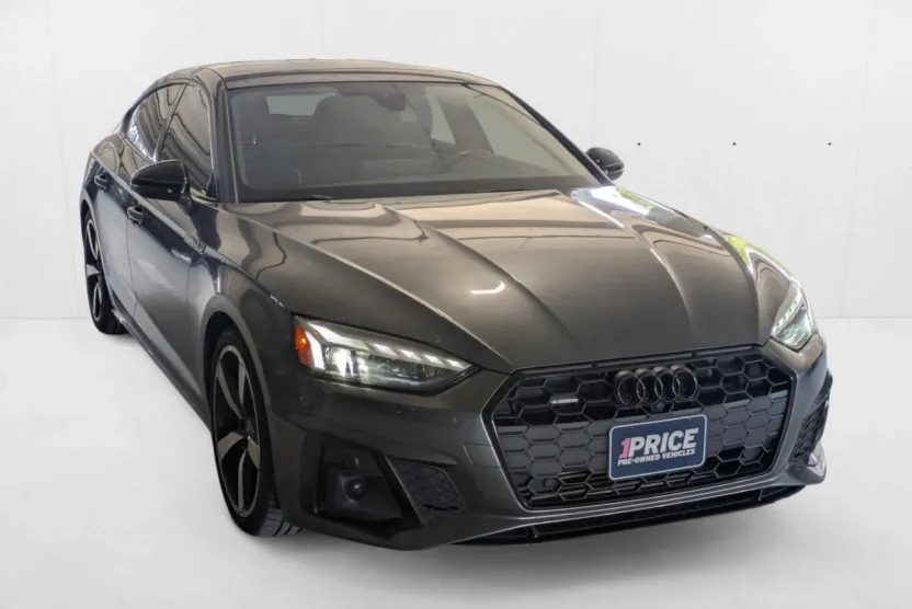 2022 Audi A5 45 S line Premium Plus photo 1