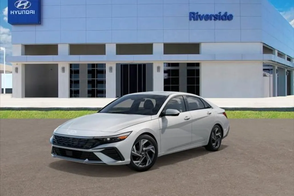 2025 Hyundai Elantra Limited photo 1