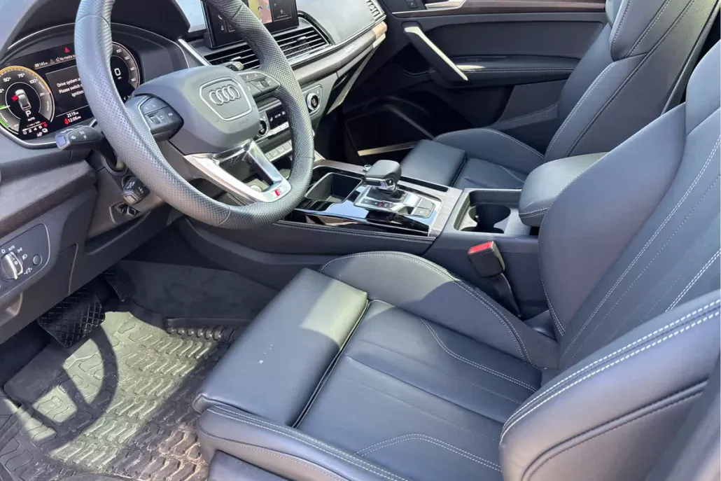 2025 Audi Q5 S line Premium Plus photo 1