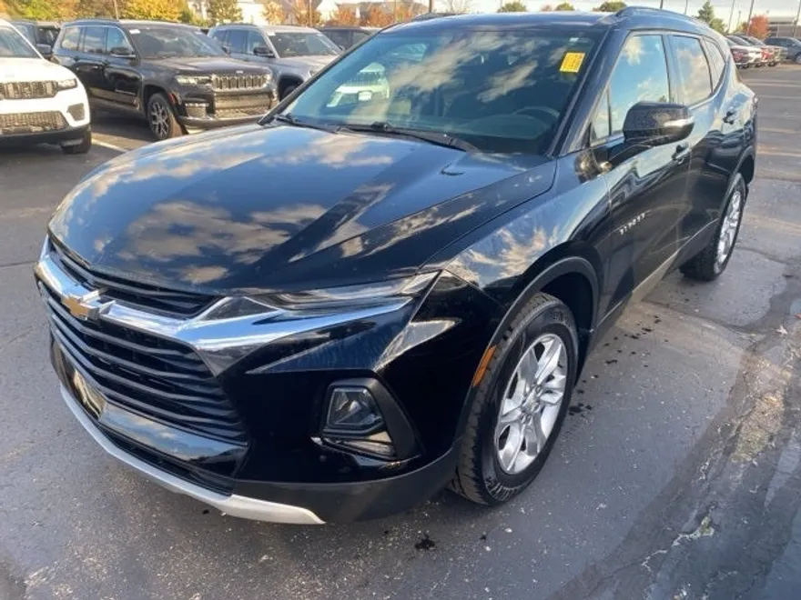 2020 Chevrolet Blazer 2LT photo 1