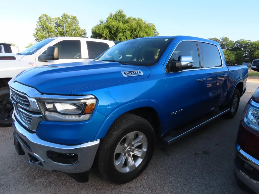 2022 Ram 1500 Laramie photo 1